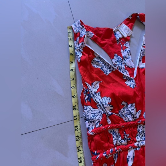 Japna red floral maxi dress  small area at back and bottom elastic wais  long L - Picture 7 of 16